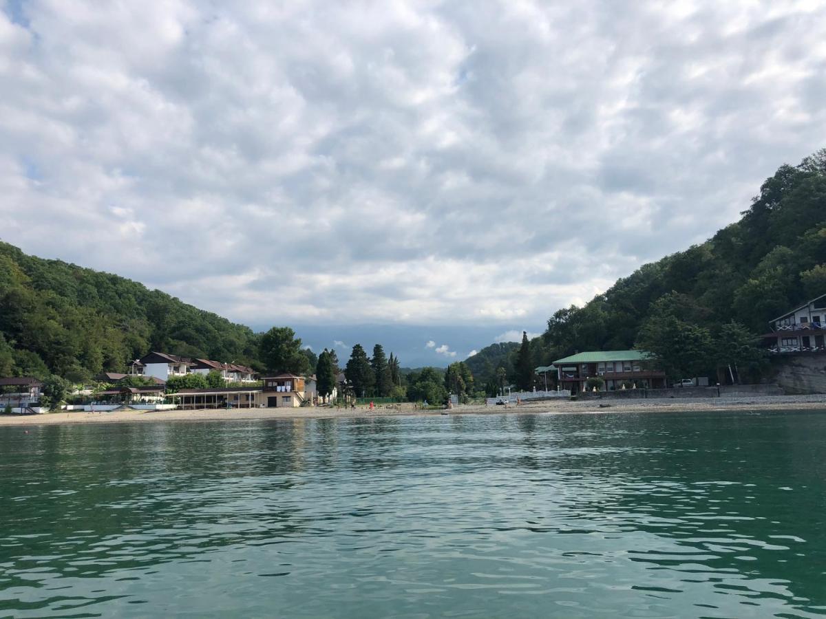 Золотая Бухта База Отдыха Pitsunda Dış mekan fotoğraf