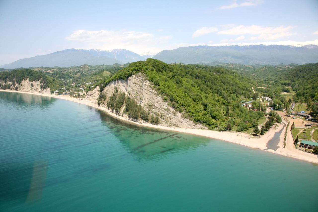 Золотая Бухта База Отдыха Pitsunda Dış mekan fotoğraf